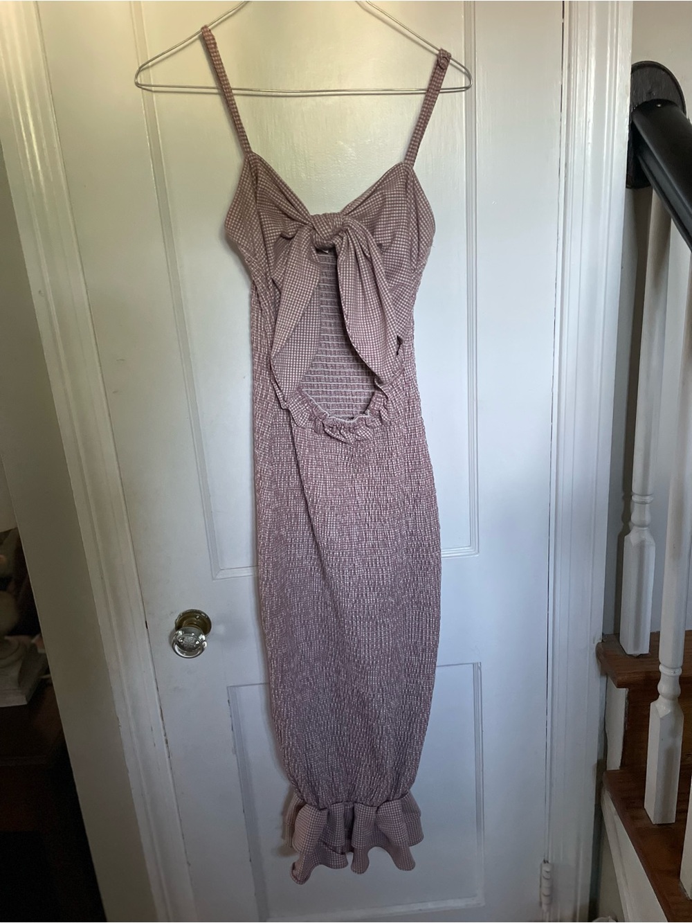 Mable Tie-Front Smocked Midi Dress in Mauve Gingham Print Women’s Size Small